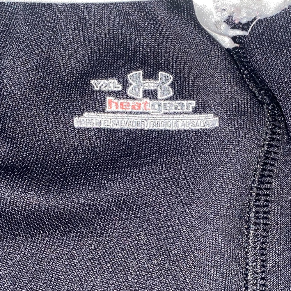 Under Armour Athletic Shorts - Picture 2 of 2